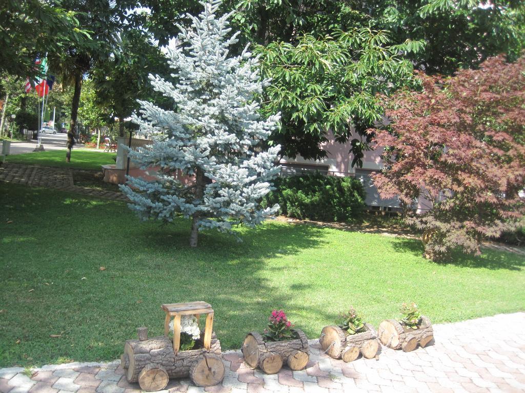 Hotel Gioia Garden Fiuggi Exterior photo