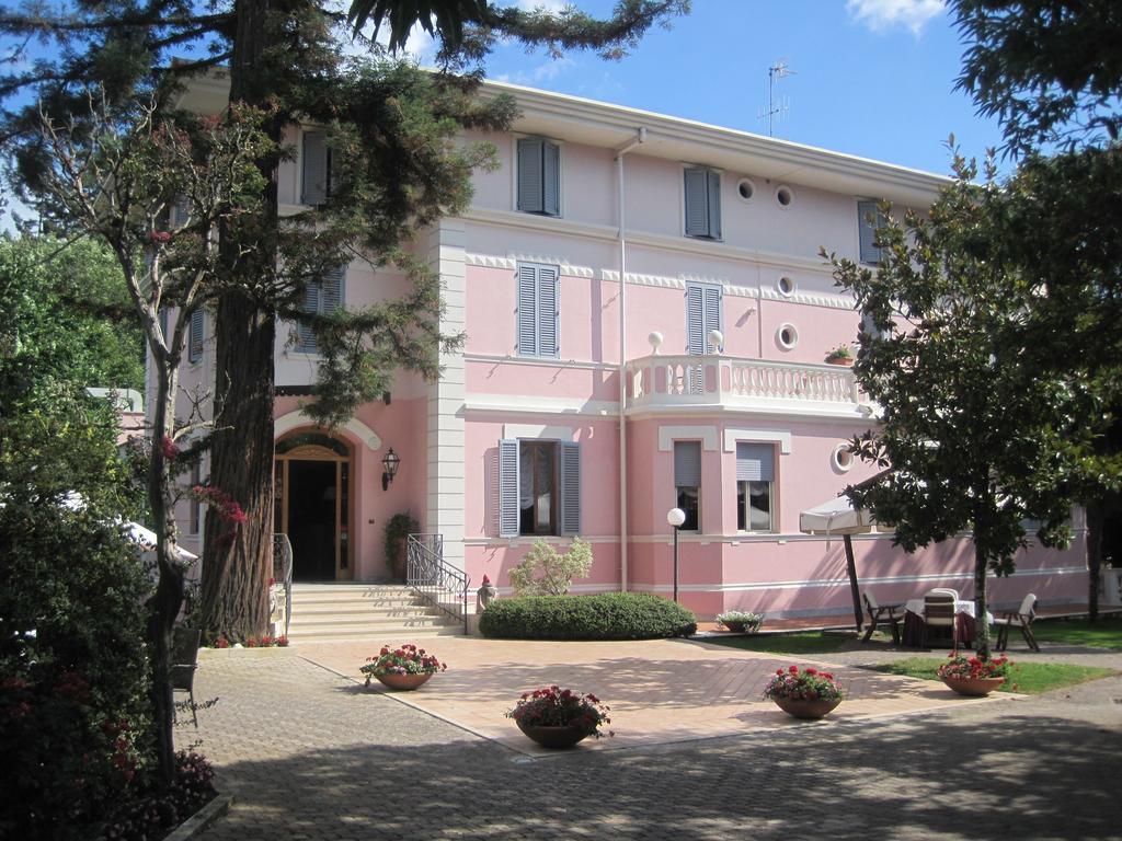 Hotel Gioia Garden Fiuggi Exterior photo